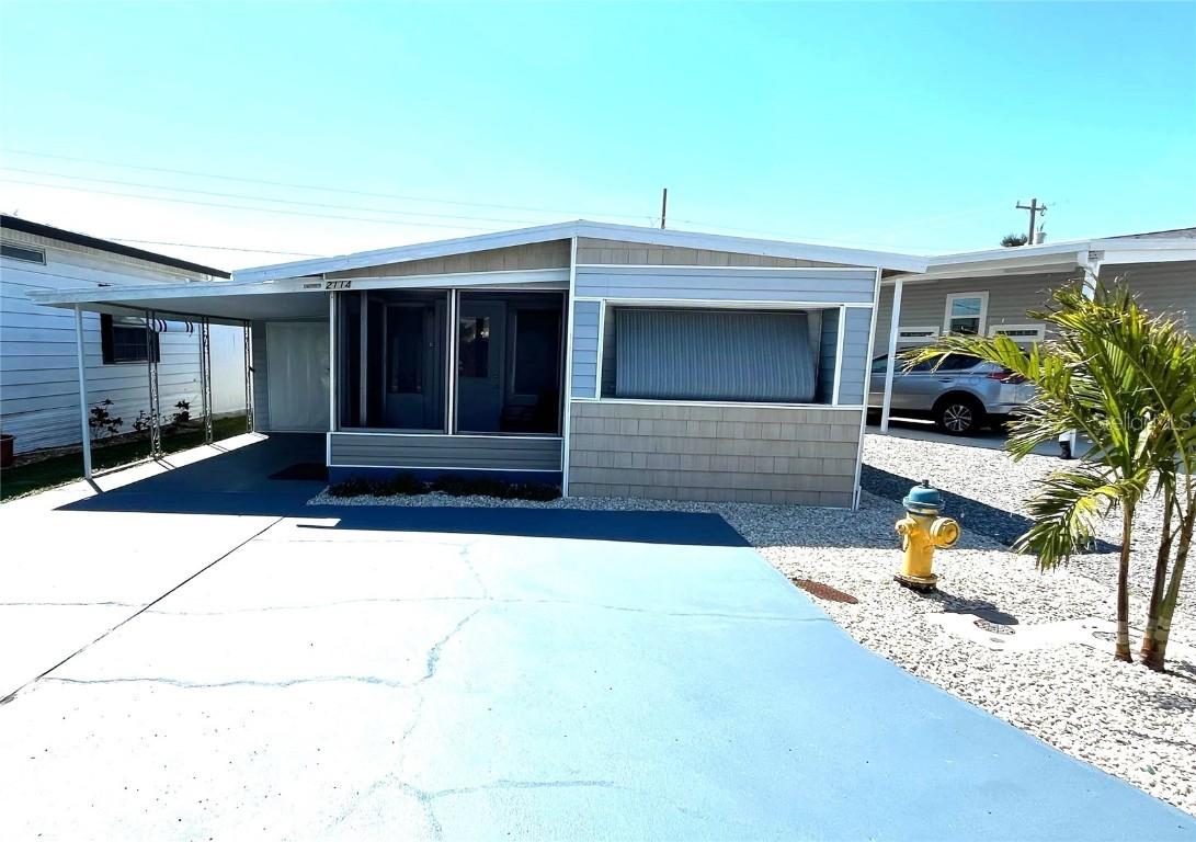 2114 Ohio Ave., Bradenton, FL 34207