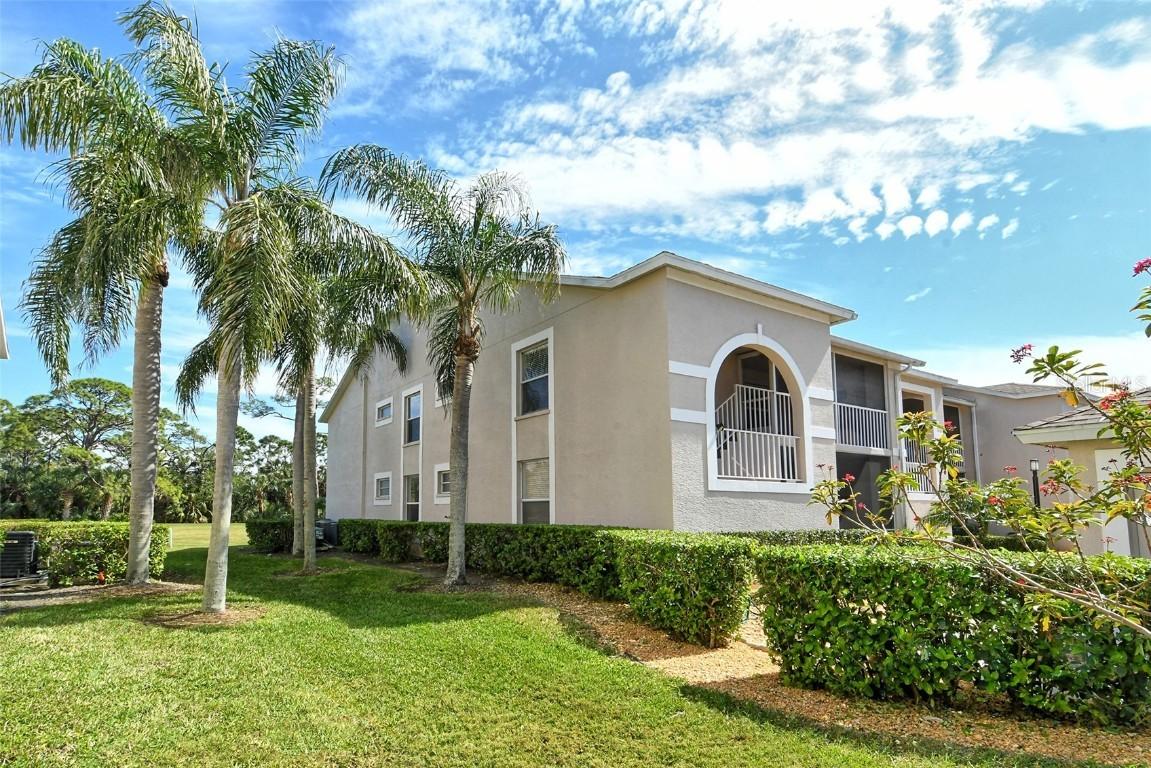8951 Veranda Way #621, Sarasota, FL 34238