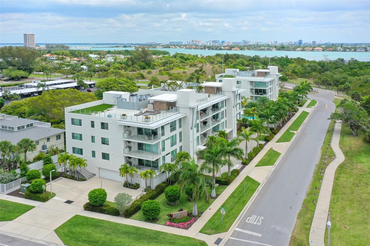 129 Taft Dr. #W102, Sarasota, FL 34236