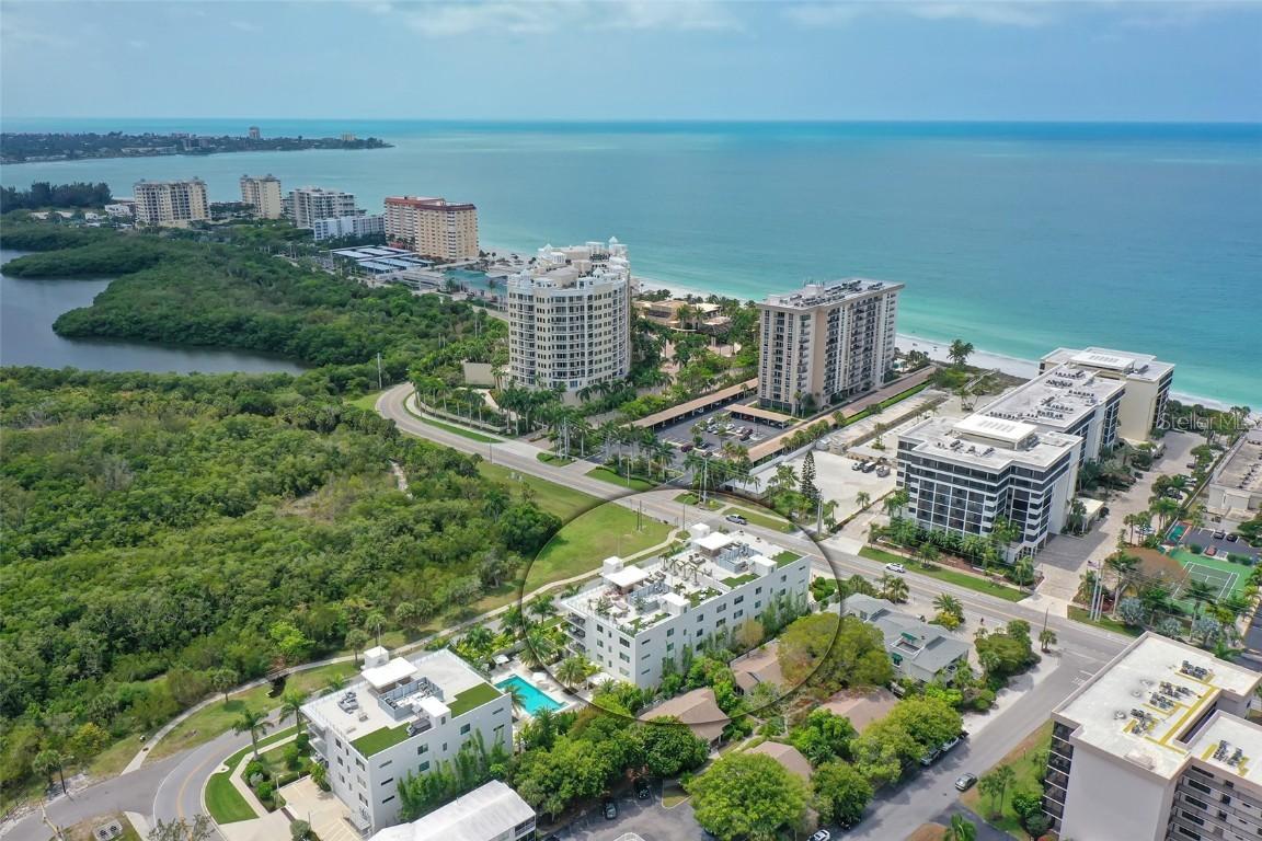 129 Taft Dr. #W102, Sarasota, FL 34236