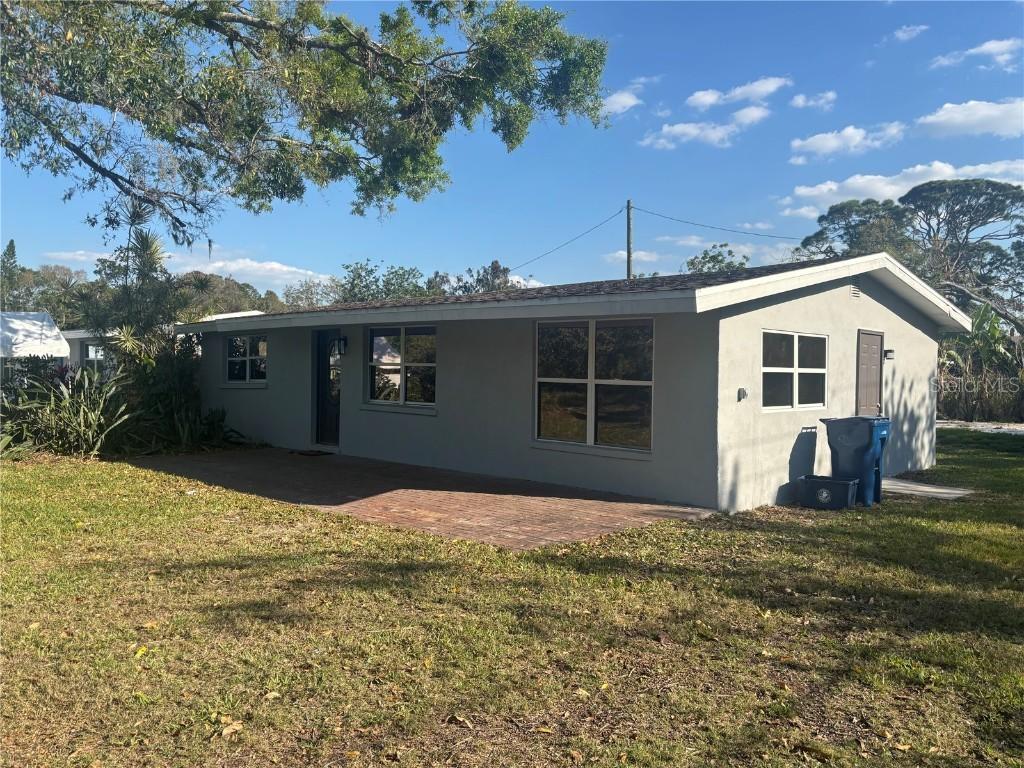 2020 45th Street Ct E Ct. #A, Bradenton, FL 34208