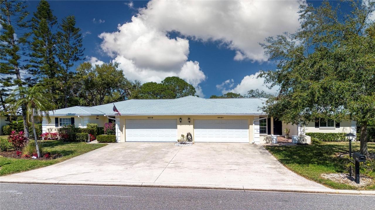 5621 Palm Aire Dr., Sarasota, FL 34243