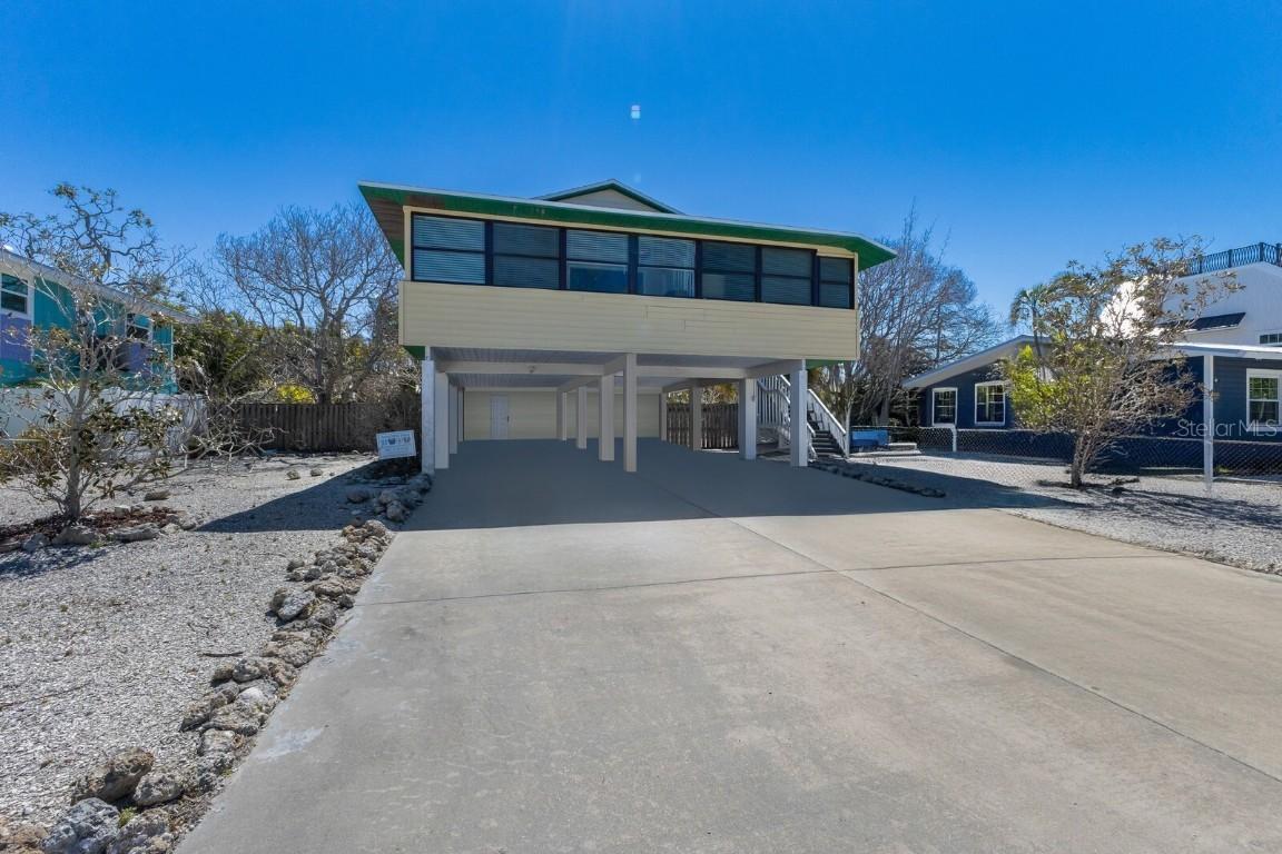 313 Magnolia Ave., Anna Maria, FL 34216