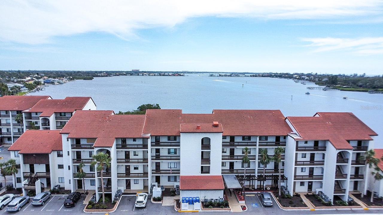 1602 Stickney Point Rd. #404, Sarasota, FL 34231