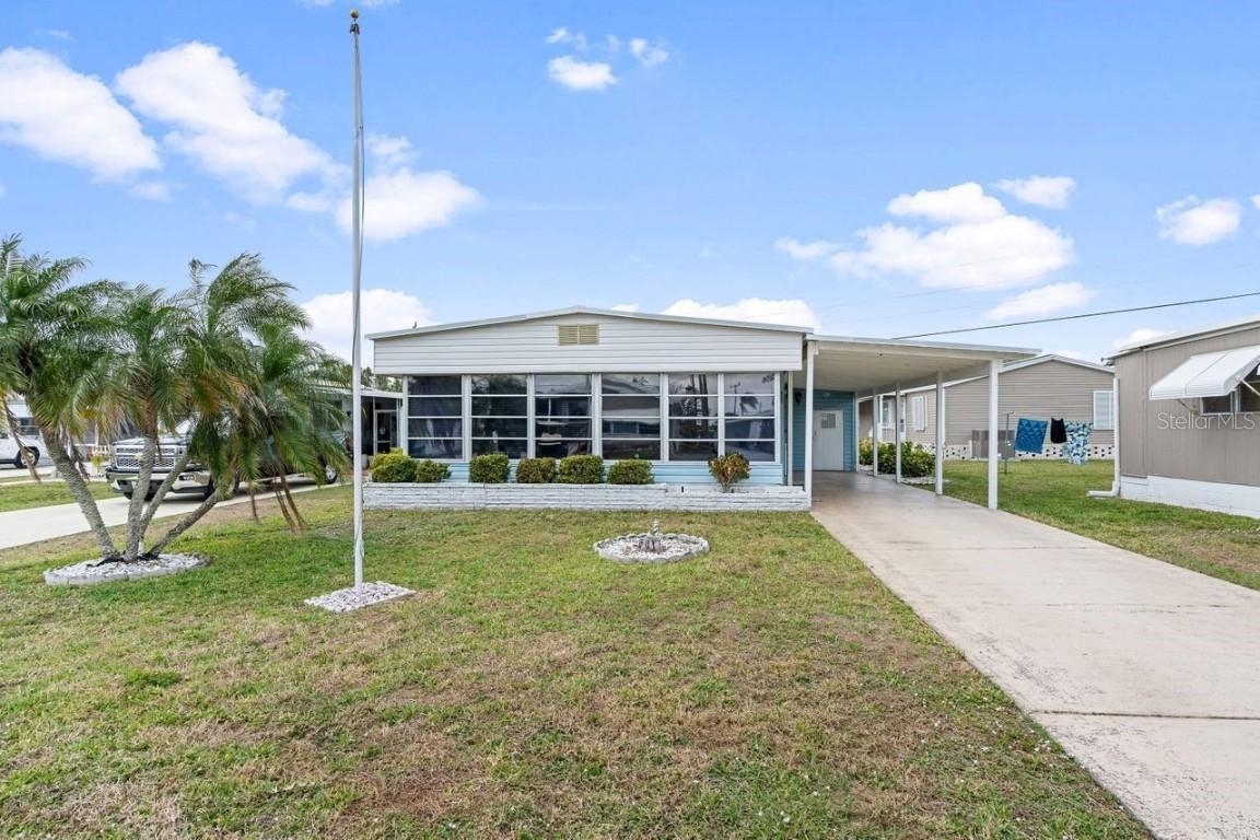 206 Wolverine Ave., North Port, FL 34287