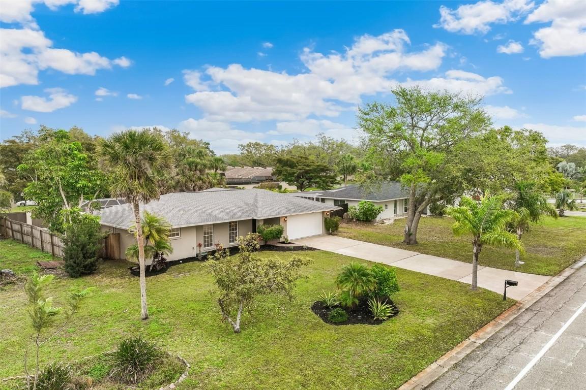 3655 Calliandra Dr., Sarasota, FL 34232