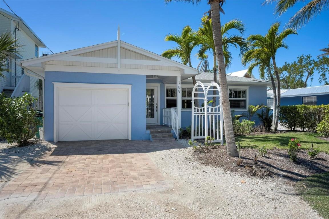 709 N Bay Blvd., Anna Maria, FL 34216