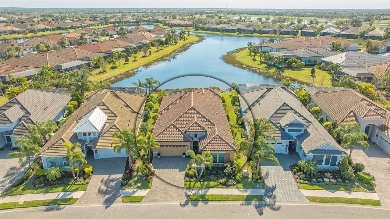 7213 Whittlebury Tr., Lakewood Ranch, FL 34202