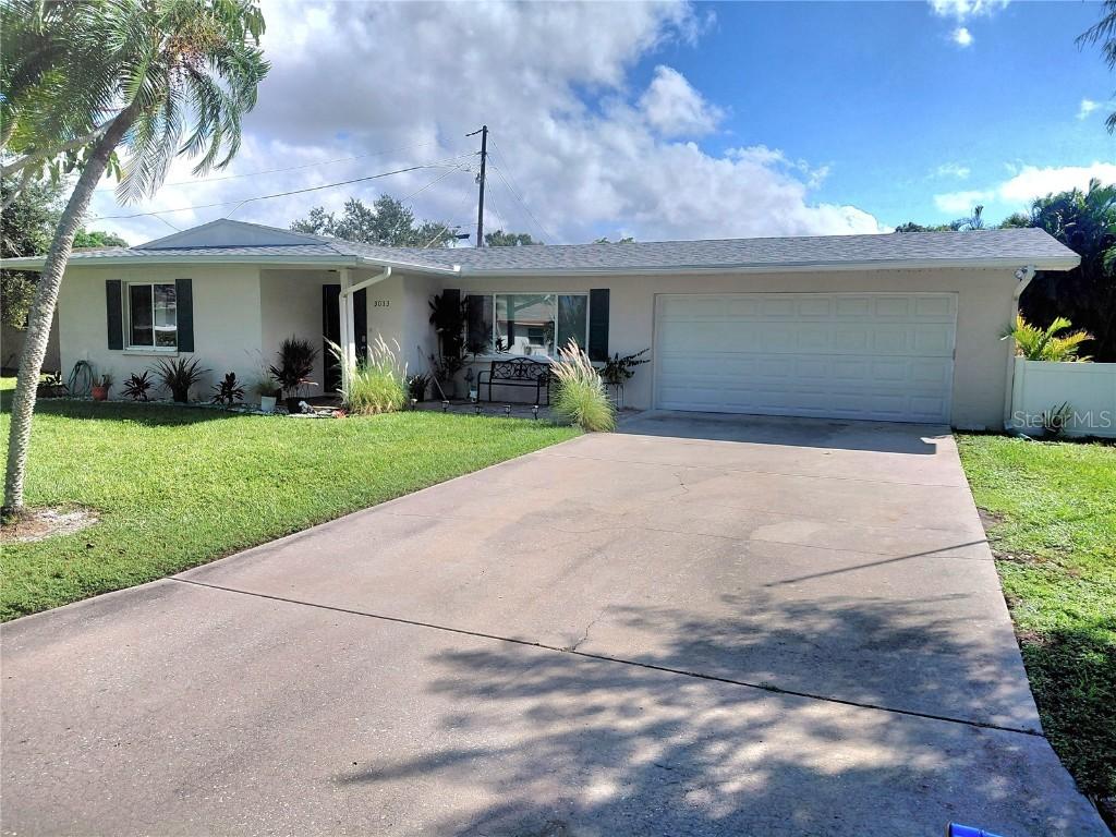 3013 Yarmouth Dr., Bradenton, FL 34205