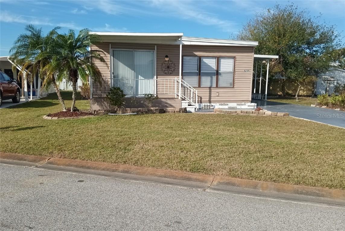 5235 Cherry Hill Ave., Sarasota, FL 34234