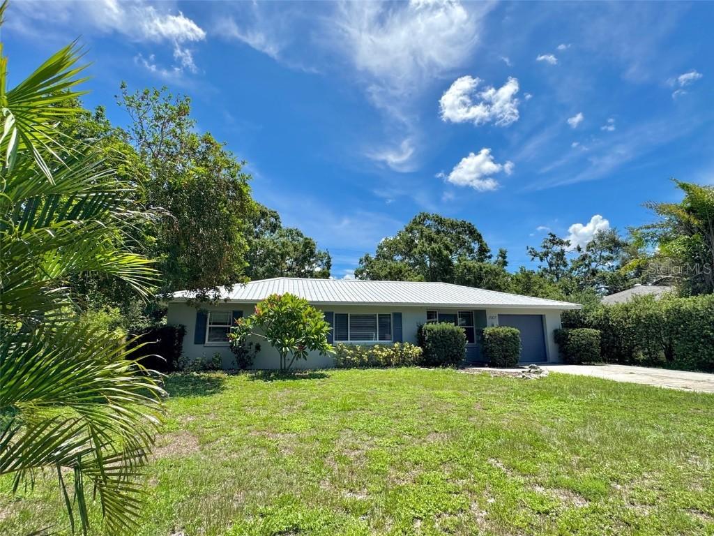1507 W 30th St., Bradenton, FL 34205