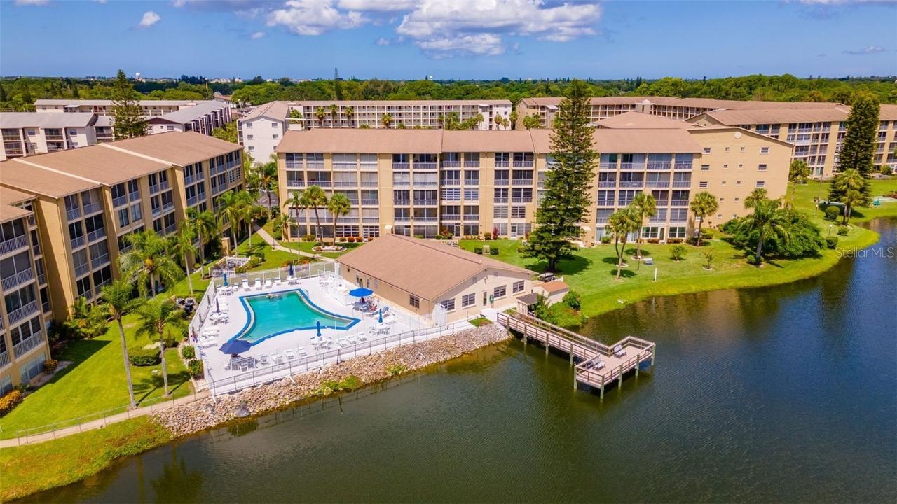 3525 Lake Bayshore Dr. #103J, Bradenton, FL 34205