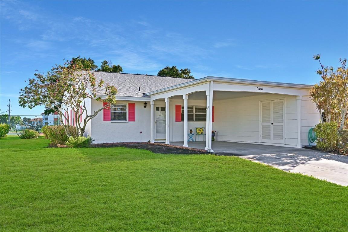 9414 Andover Cir., Bradenton, FL 34210