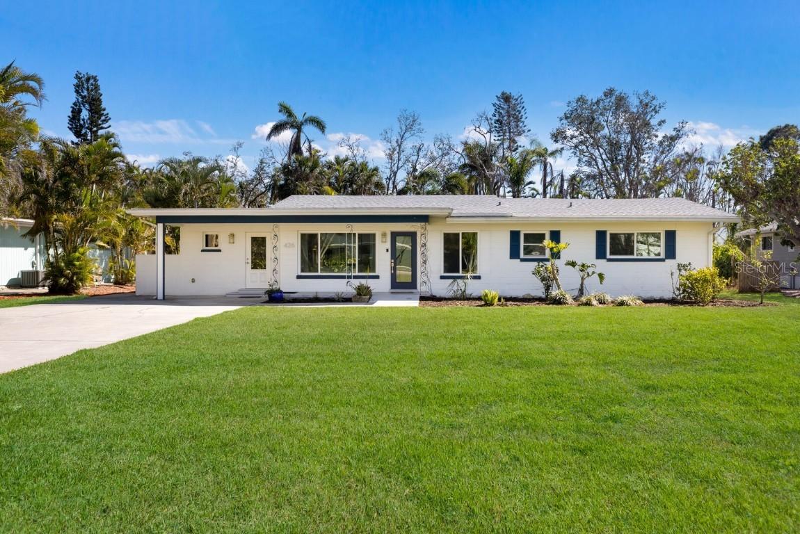 426 S Shore Dr., Sarasota, FL 34234