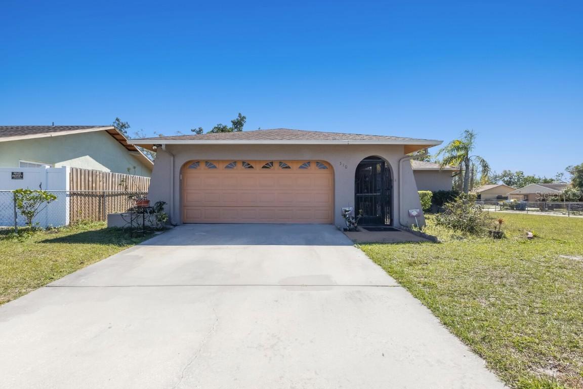 510 33rd Ave., Bradenton, FL 34208