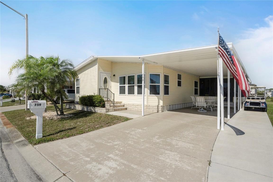 759 Lakeside Dr., North Port, FL 34287