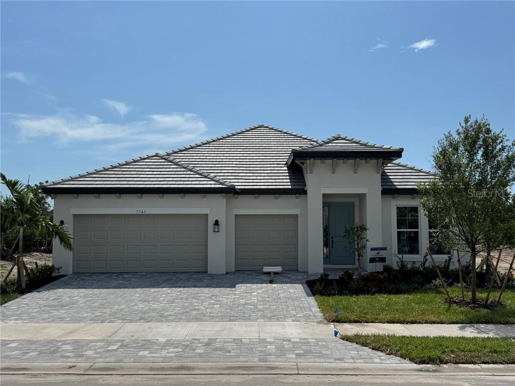 7561 Nighthawk Dr., Sarasota, FL 34241