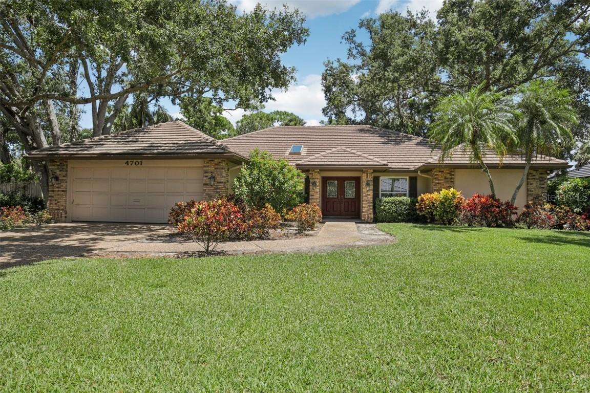 4701 Pine Harrier Dr., Sarasota, FL 34231