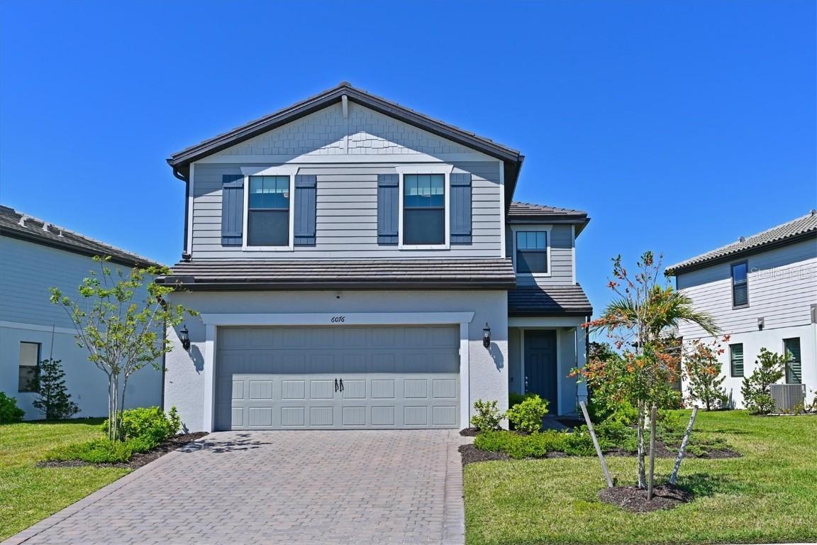6076 Baywood Ct., Lakewood Ranch, FL 34211