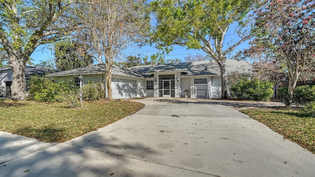 4509 Diamond Cir., Sarasota, FL 34233