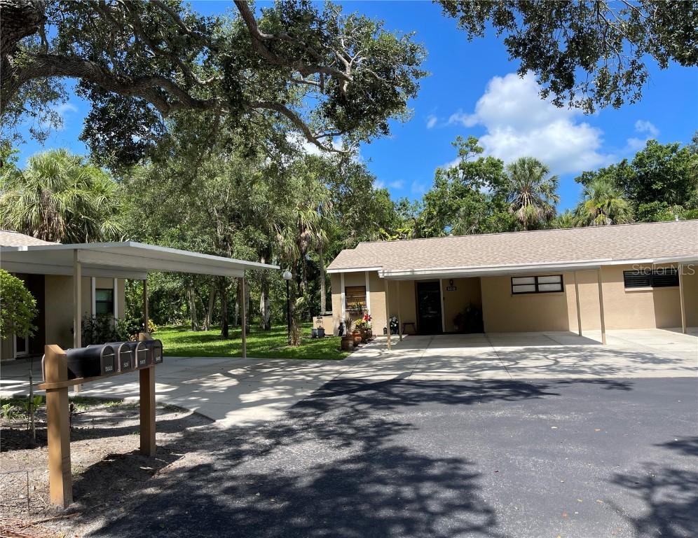 5013 Village Gardens Dr. #34, Sarasota, FL 34234