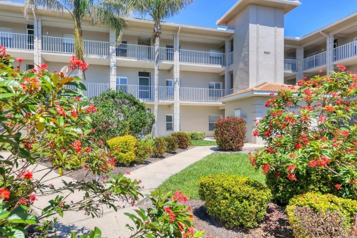 9620 Club South Cir. #5306, Sarasota, FL 34238