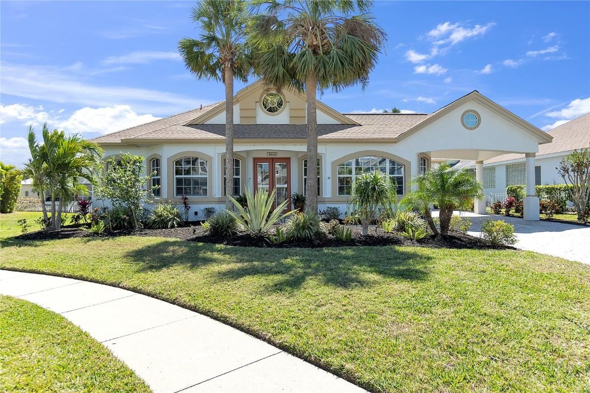 4624 Blue Marlin Dr., Bradenton, FL 34208