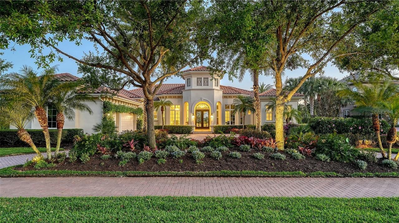3153 Founders Club Dr., Sarasota, FL 34240