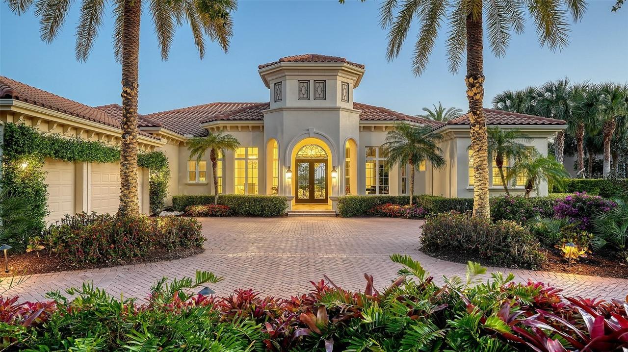 3153 Founders Club Dr., Sarasota, FL 34240