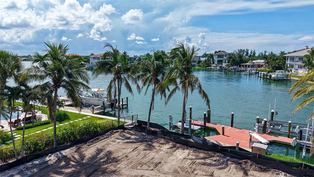 762 Siesta Dr., Sarasota, FL 34242