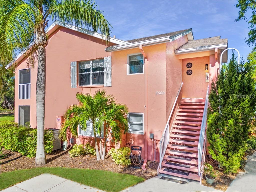 5500 Longwood Run Blvd. #201, Sarasota, FL 34243
