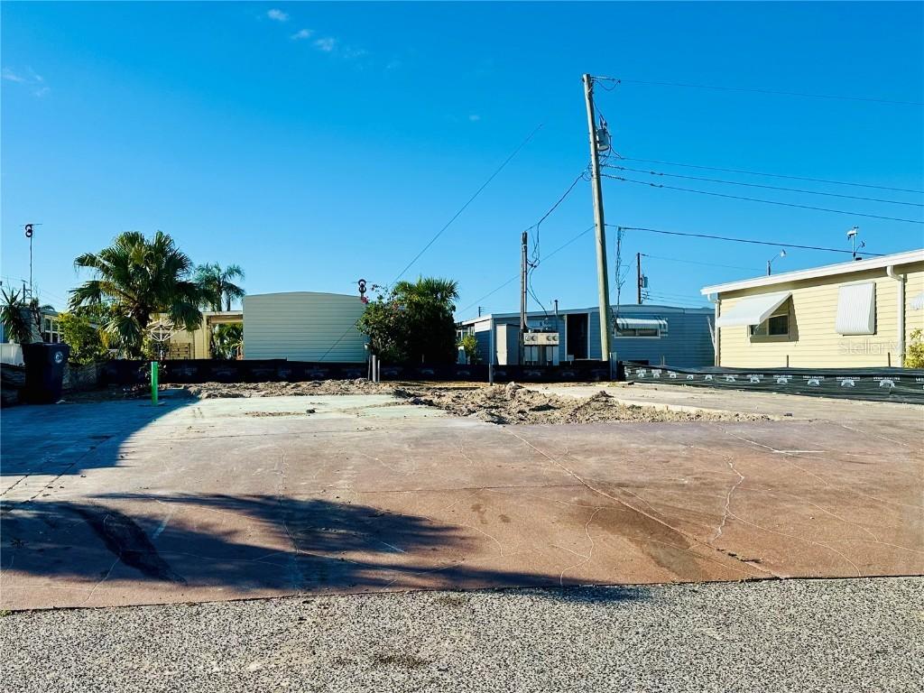 2803 12th St., Palmetto, FL 34221