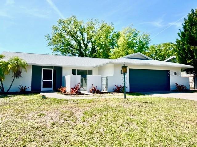 3320 Riviera Dr., Sarasota, FL 34232