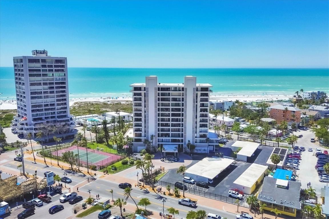 5300 Ocean Blvd. #202, Sarasota, FL 34242