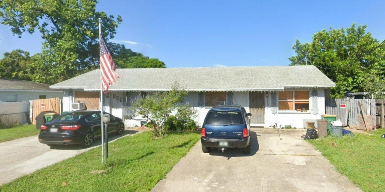 4533/4535 Boabadilla St., Naples, FL 34103