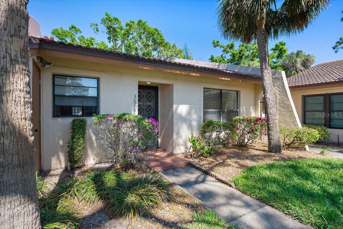 3673 Longmeadow Dr. #18, Sarasota, FL 34235