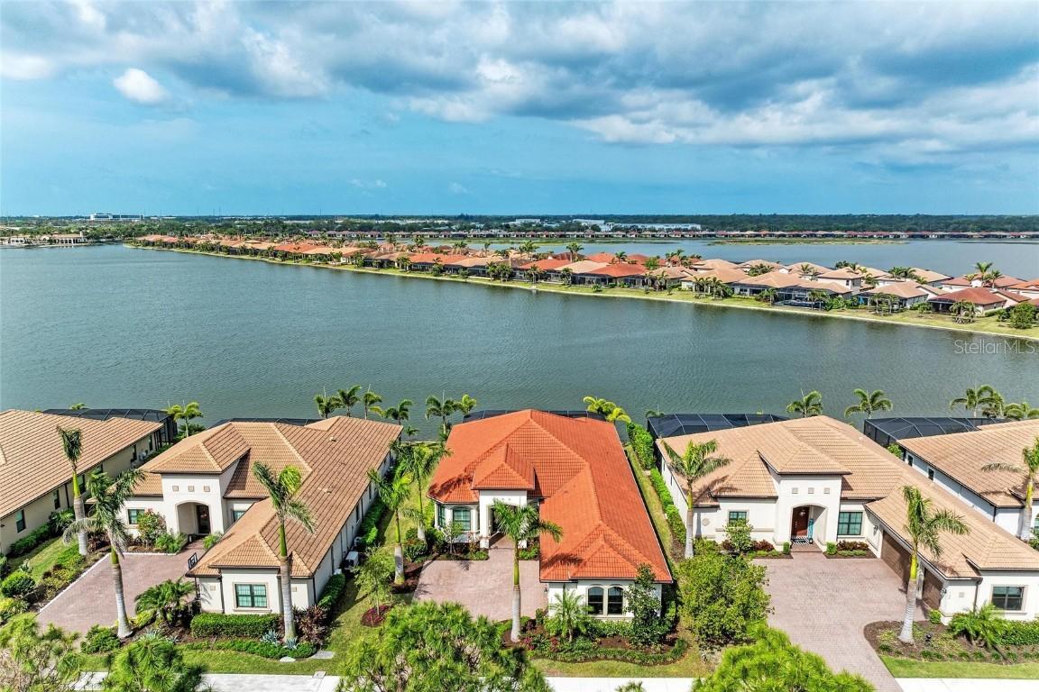 344 Maraviya Blvd., Nokomis, FL 34275