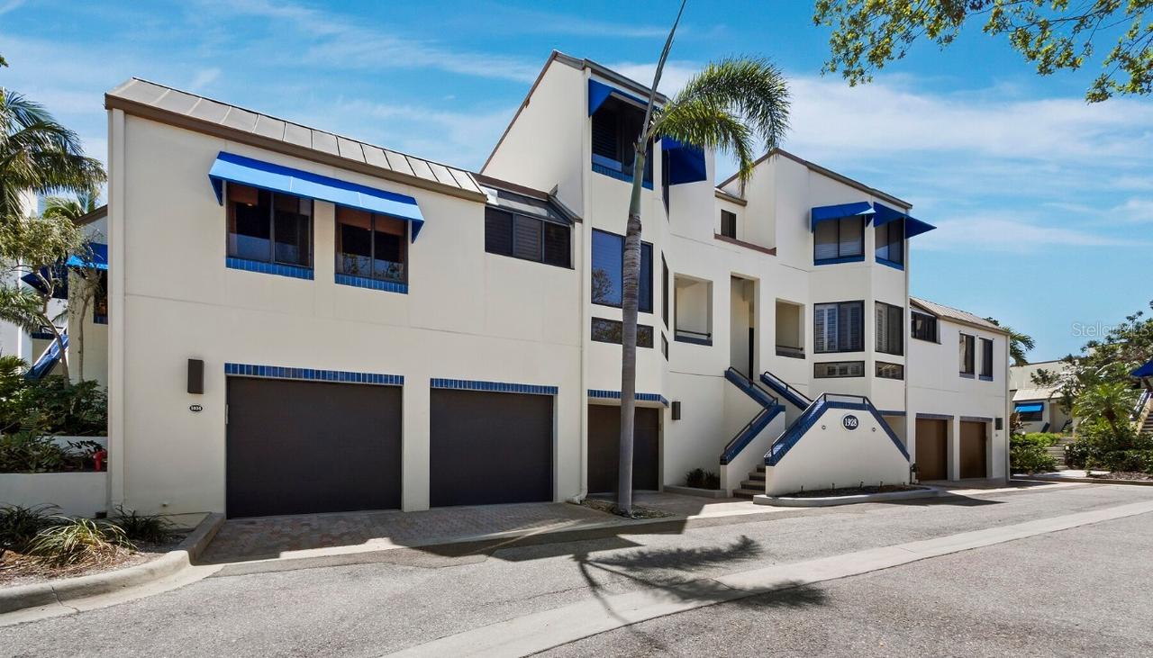 1928 Harbourside Dr. #1404, Longboat Key, FL 34228