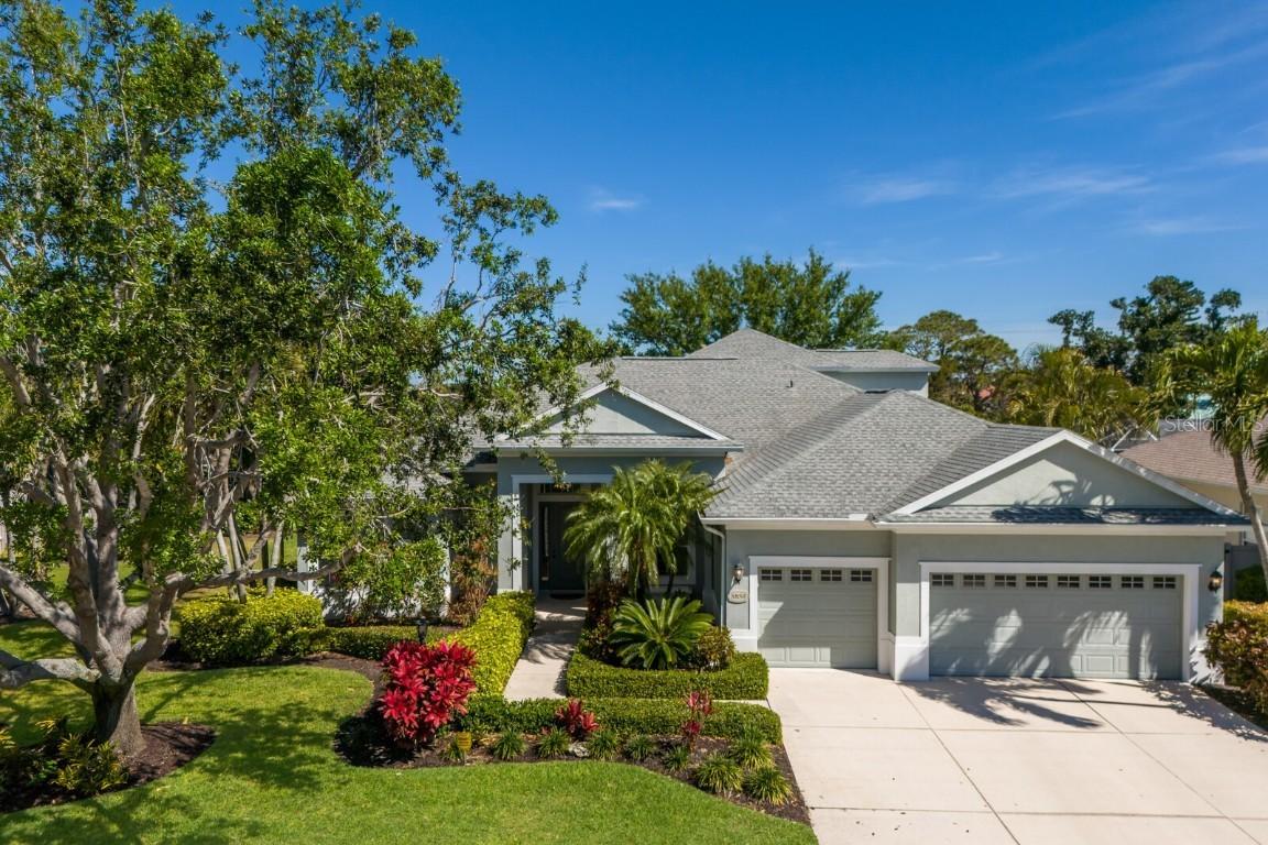 8850 17th Avenue Cir., Bradenton, FL 34209