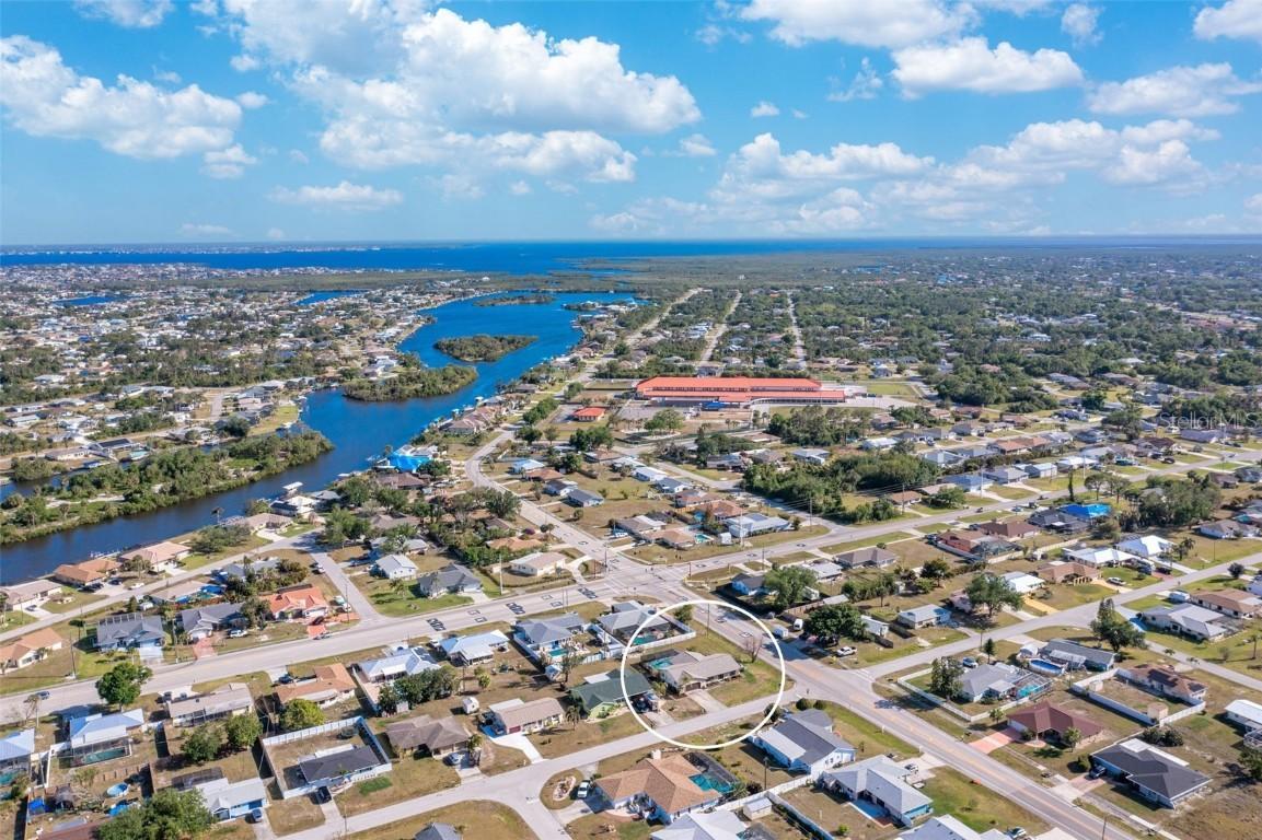 781 Dobell Ter., Port Charlotte, FL 33948