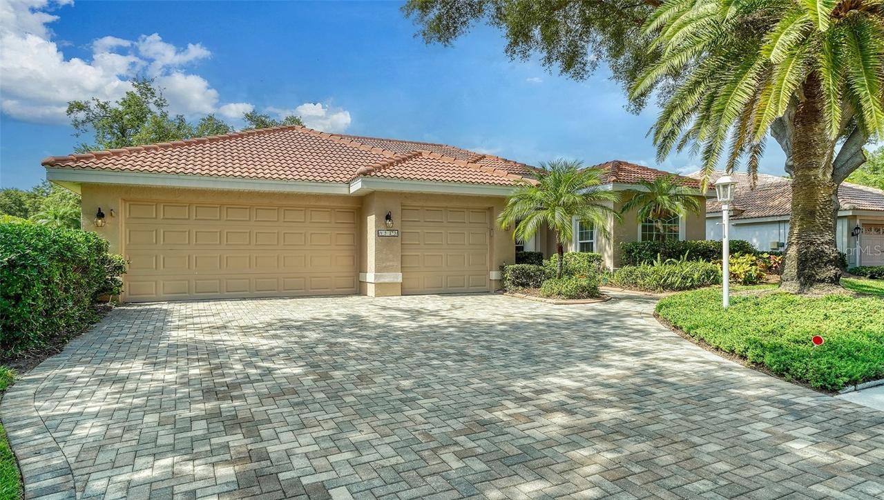 4915 Old Oakleaf Dr., Sarasota, FL 34233