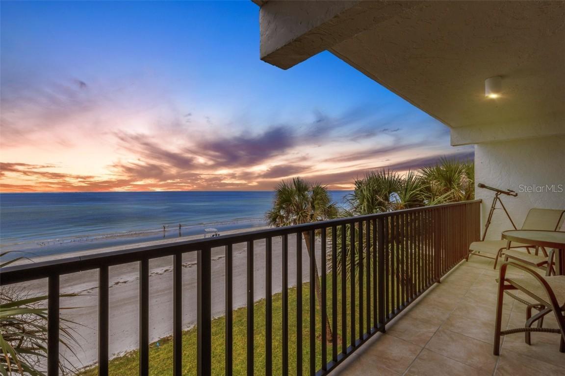 3235 Gulf Of Mexico Dr. #A305, Longboat Key, FL 34228