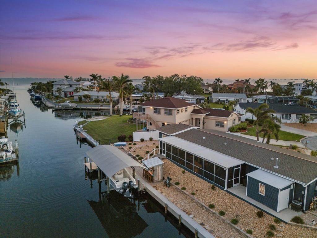 303 Bryn Mawr Island, Bradenton, FL 34207