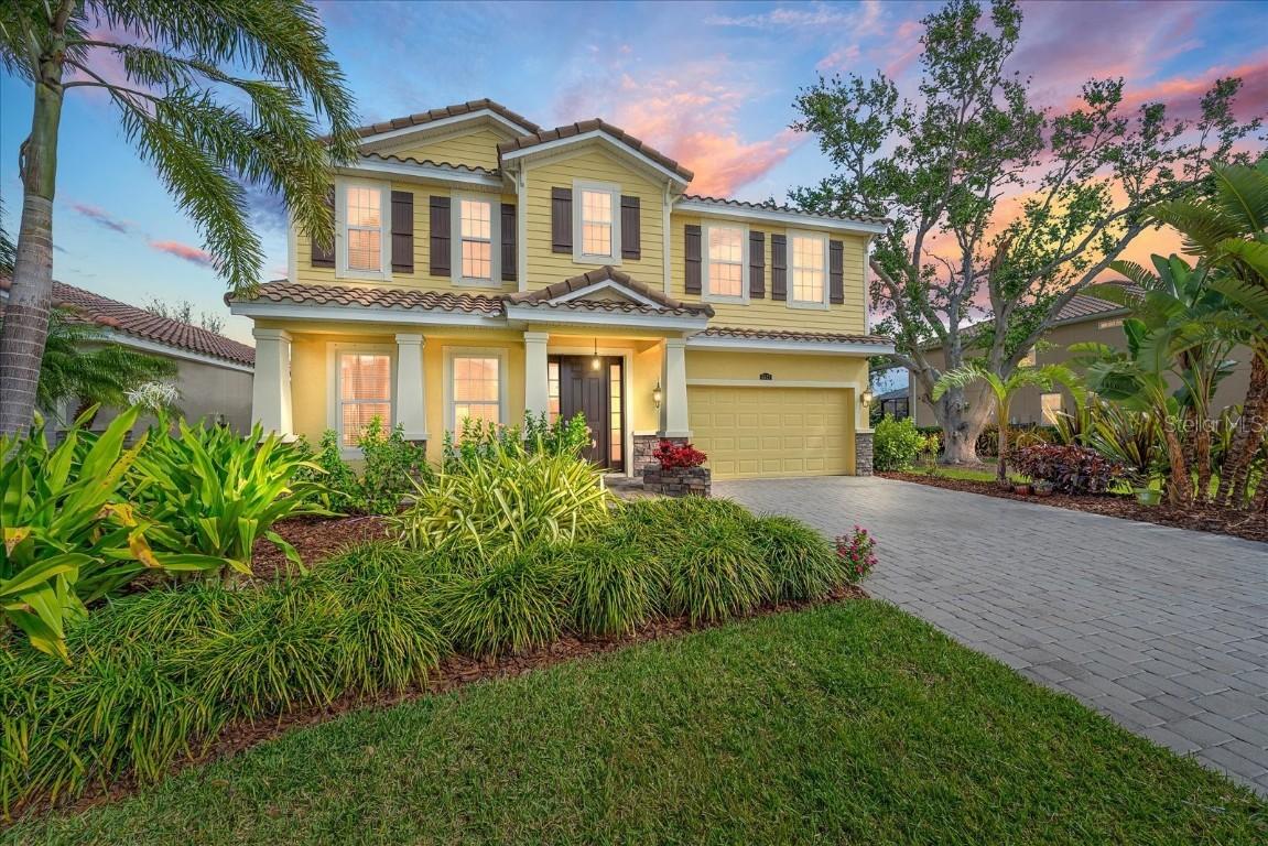 5522 Cartagena Dr., Sarasota, FL 34233