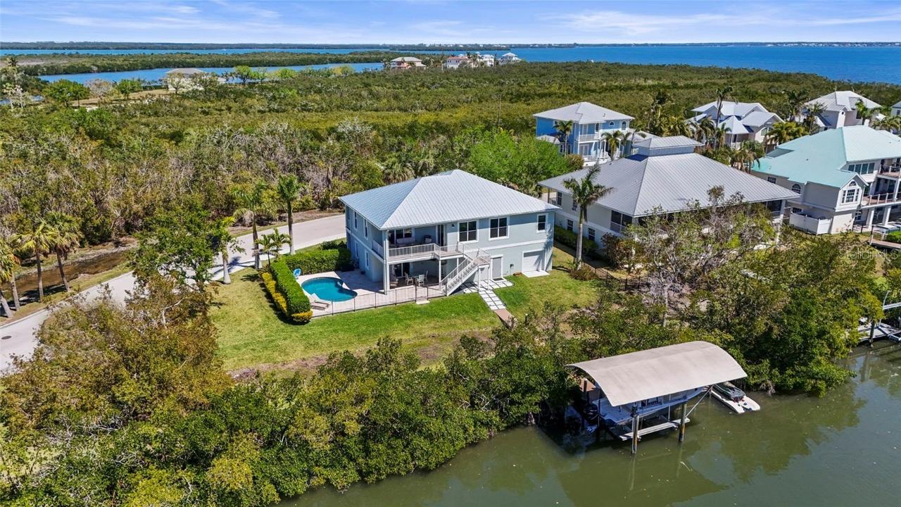 4109 Cobia Ct., Palmetto, FL 34221