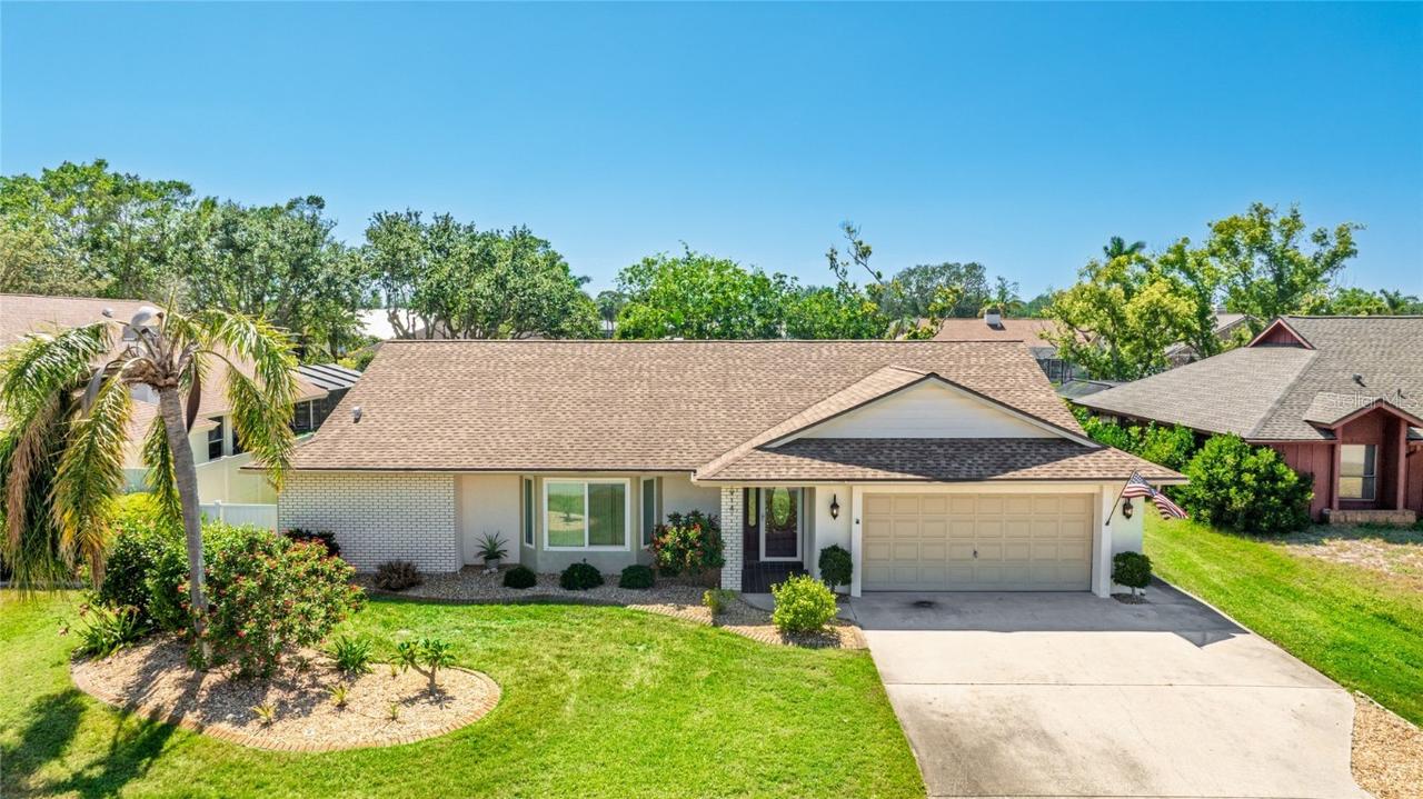 914 82nd St., Bradenton, FL 34209