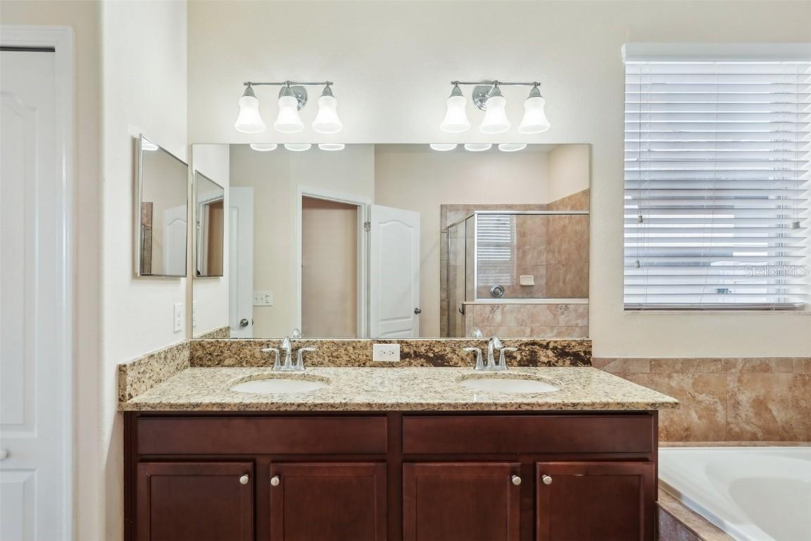 2332 Dovesong Trace Dr., Ruskin, FL 33570