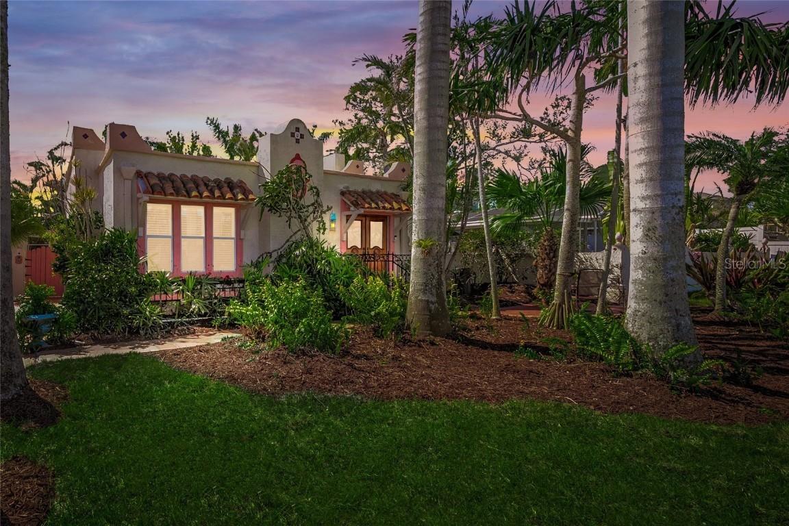107 Nippino Tr., Nokomis, FL 34275