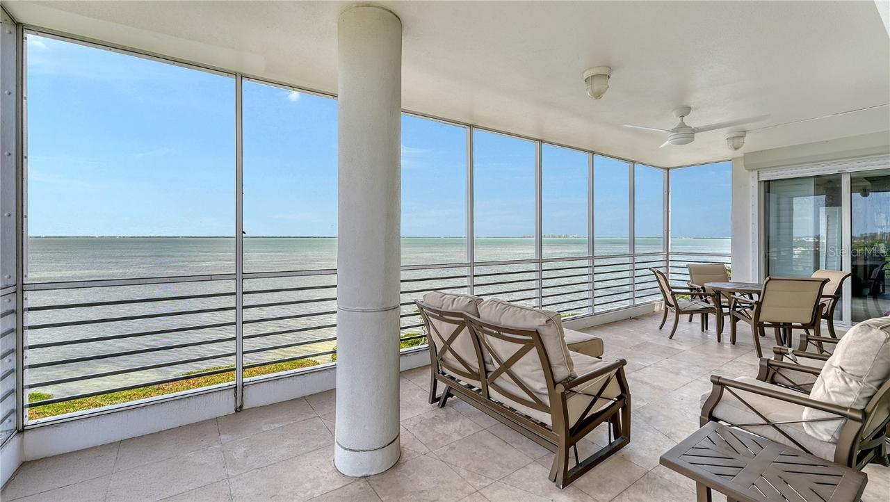 2450 Harbourside Dr. #251, Longboat Key, FL 34228