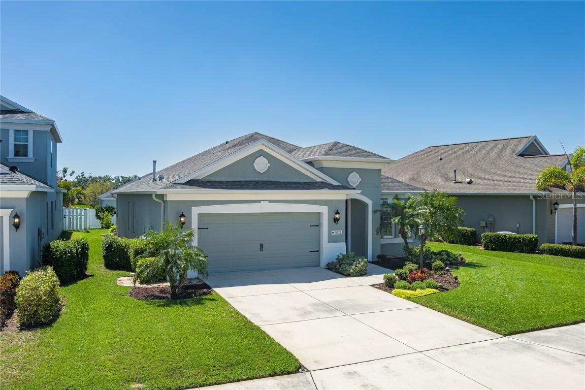 11021 Blue Magnolia Ln., Parrish, FL 34219